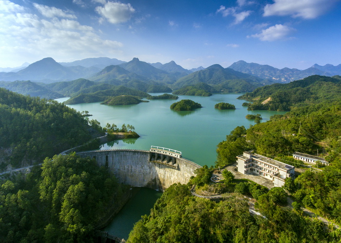 汕尾市陆河县