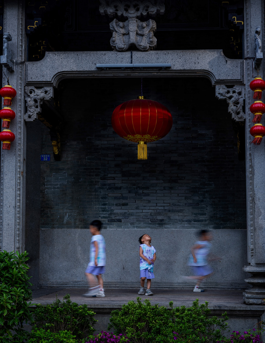 湛江班《岭南童梦》梁洪波18807590188.jpg