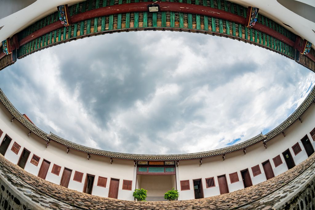 梅州-专修班-围龙之眼-古木真，14715042909.jpg