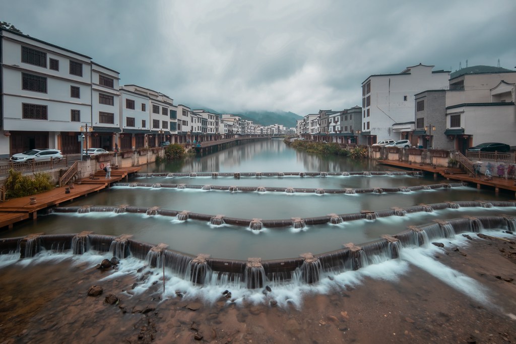 1组 高级专修班 《水云间》李子越 13602263618.jpg